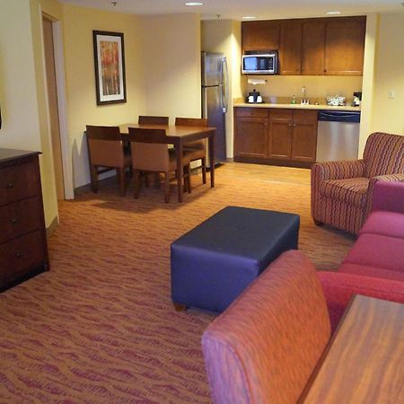 Hampton Inn Altoona Extérieur photo