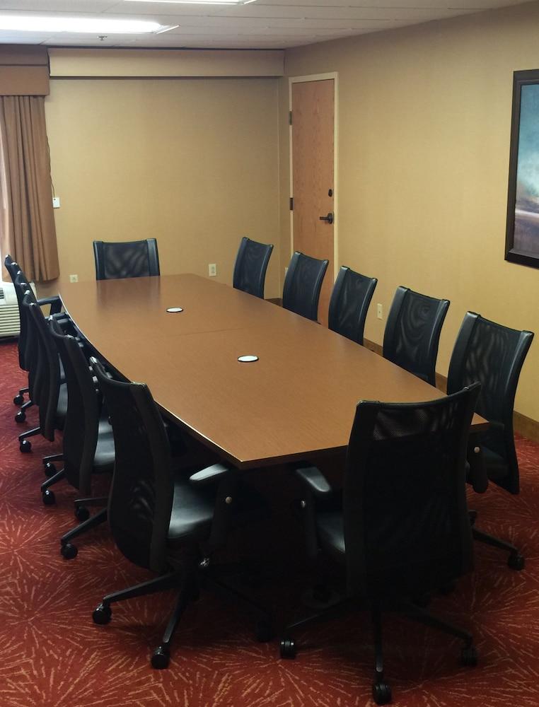 Hampton Inn Altoona Extérieur photo