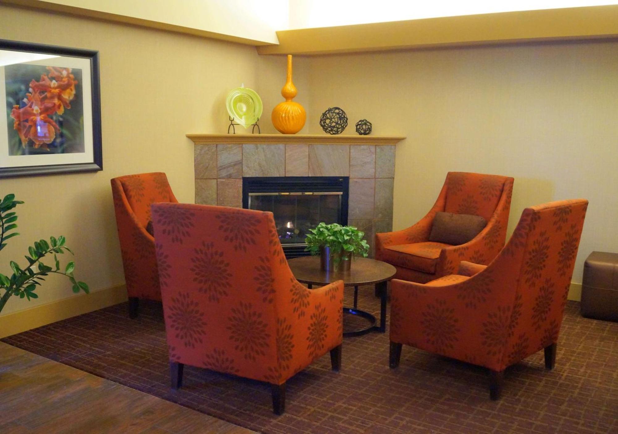 Hampton Inn Altoona Extérieur photo